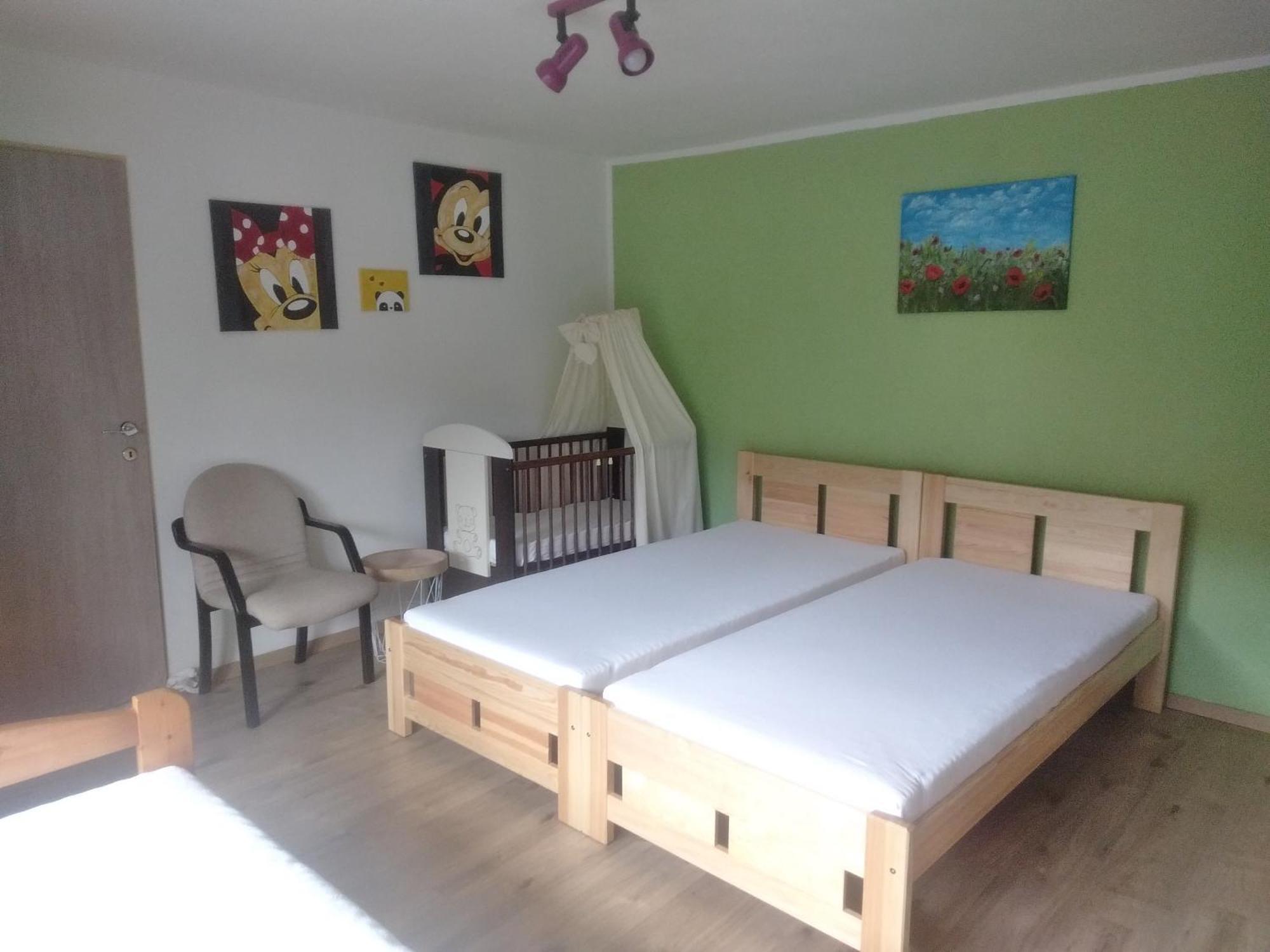 Salas-Dum Pro Spolecnou Dovolenou Az 11 Osob Esterno foto